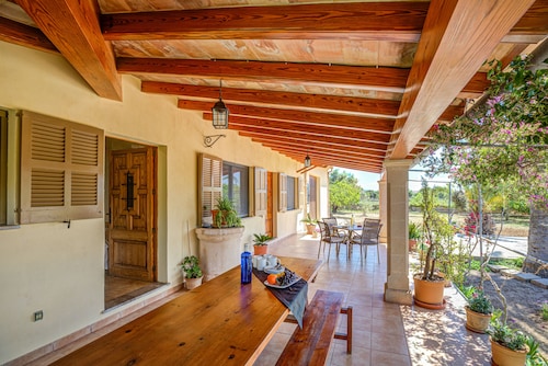 Villa Can Lluc(Private villa with big barbecue)