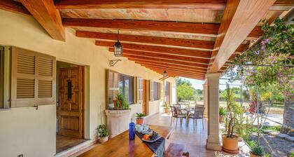 Villa Can Lluc(Private villa with big barbecue)