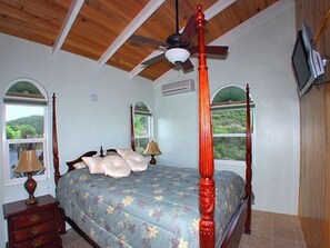 1 dormitorio, caja fuerte, tabla de planchar con plancha y wifi