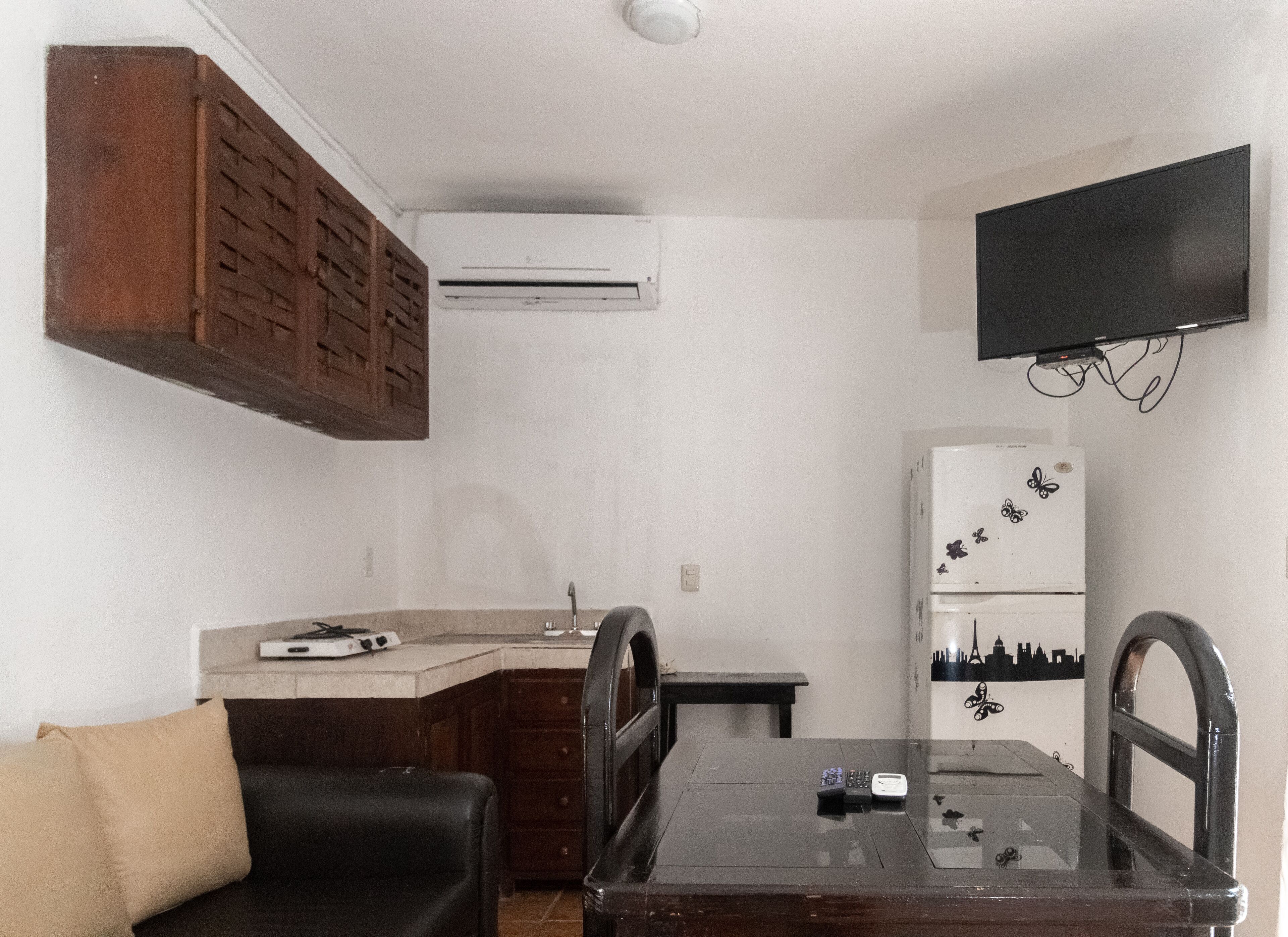 Photo - Moonshine Hotel