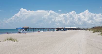 Stunning Beach Home with Heated Pool, 200+ 5 star Reviews, Easy Beach Access!