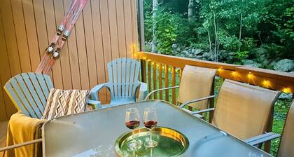 Redwood Retreat in Windham - minutes to Mtn!