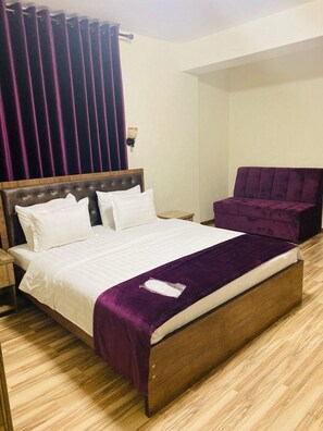 Chambre Double Deluxe, 1 très grand lit