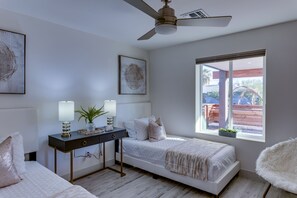 4 bedrooms, desk, iron/ironing board, travel cot
