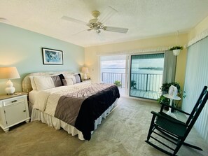 2 soverom, strykejern/-brett, wi-fi (inkludert) og sengetøy