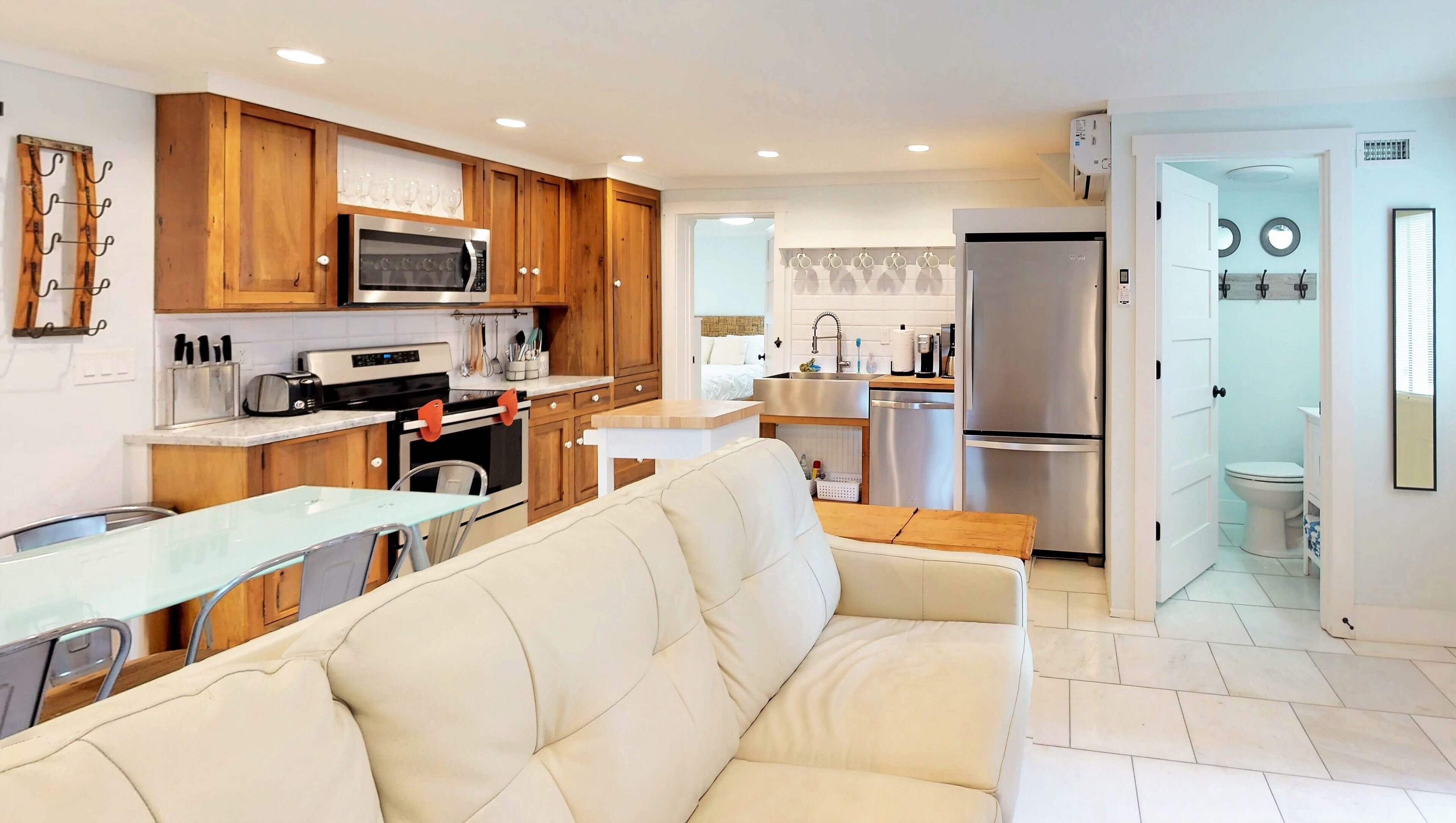 TV, Netflix, streaming services