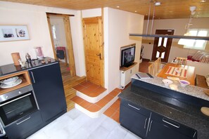 Refrigerador, horno, placa de cocina, lavavajillas