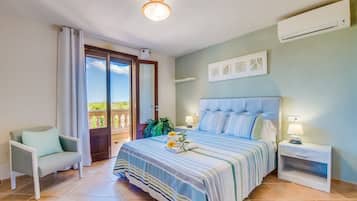 4 dormitorios, tabla de planchar con plancha, wifi gratis y ropa de cama