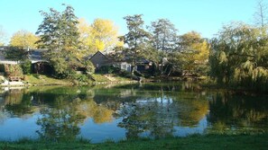 Property grounds - Storm time by the sea! Family friendly House, 4 P., Fireplace, BBQ, W-LAN  (Bruinisse)