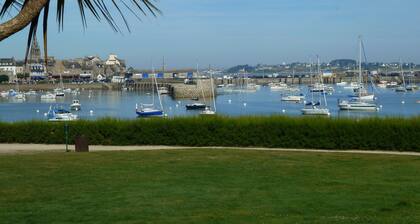 Villa neuve contemporaine et lumineuse Ă 2 mn de magnifiques plages