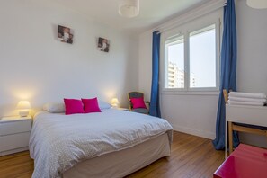 3 bedrooms, iron/ironing board, travel crib, free WiFi - Compans airport shuttle congress center (Toulouse)