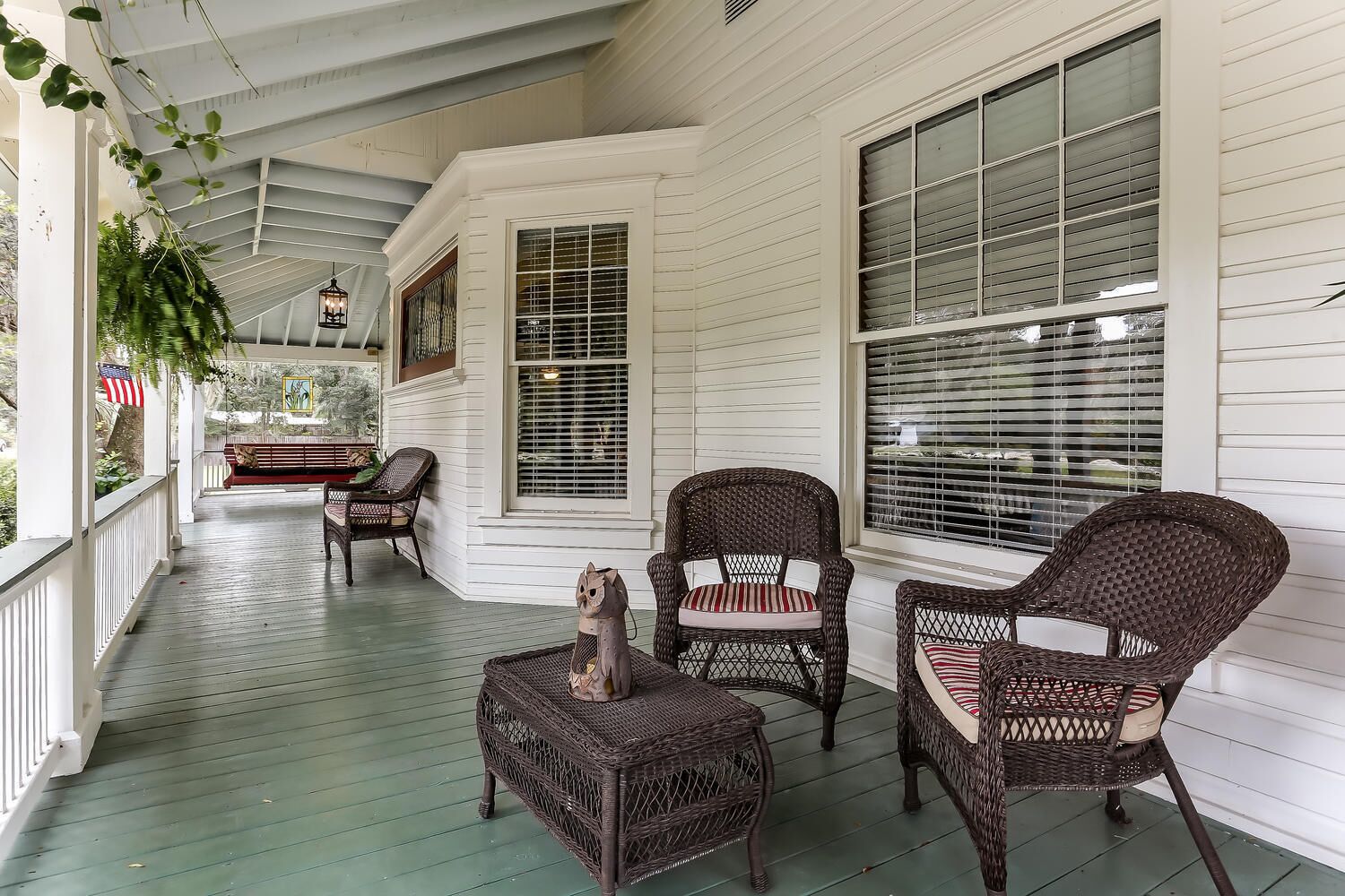Gorgeous circa 1875 Plantation House (in city)