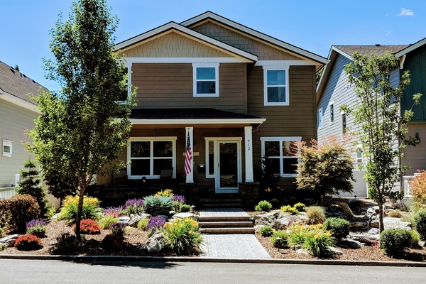 Street view of The Little Casa