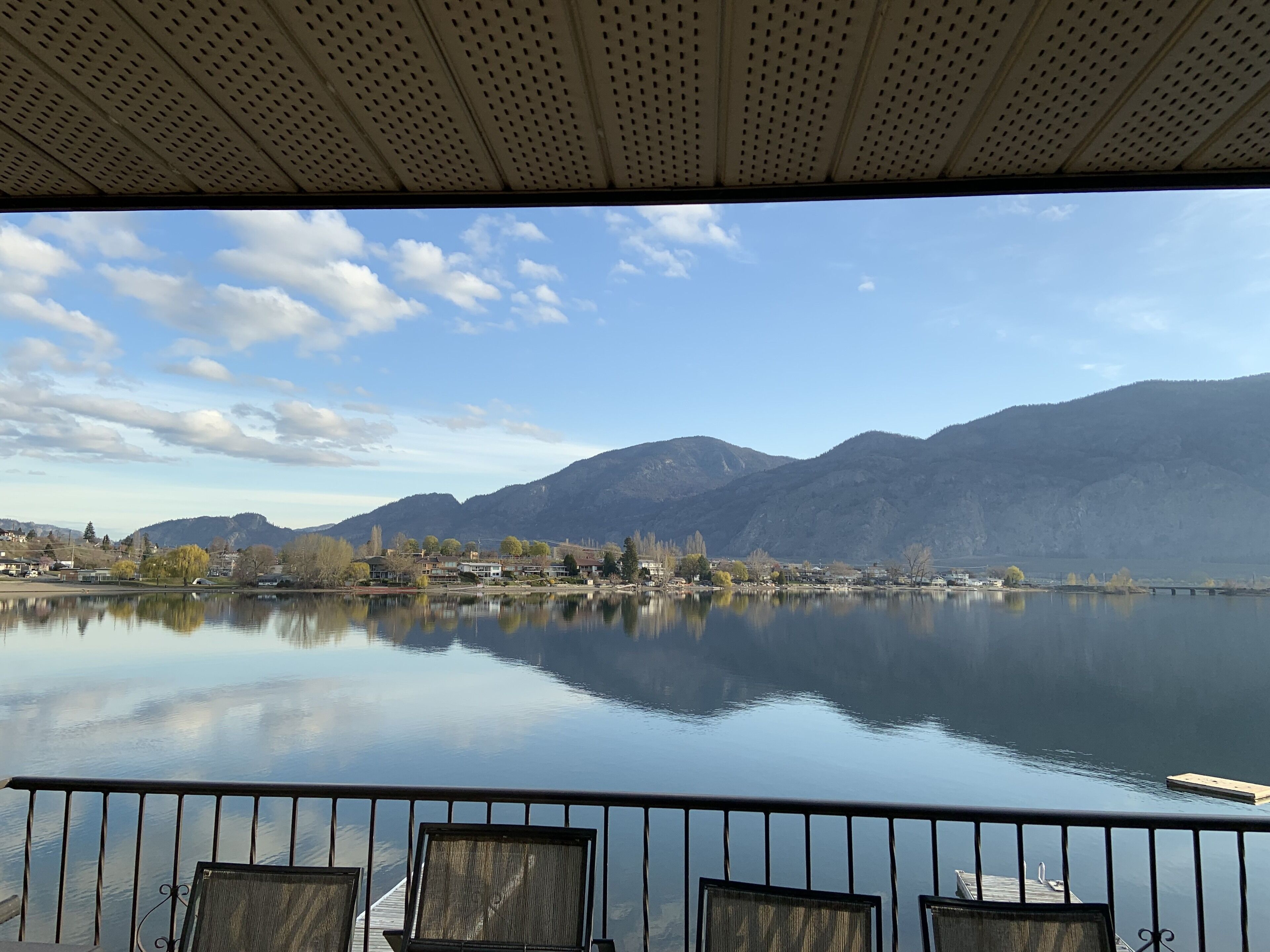 10 Best Lakefront Hotels In Osoyoos, Canada Updated 2024 Trip101