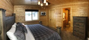 3 bedrooms, iron/ironing board, travel cot, free WiFi