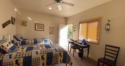 Room 3 at Wolf Creek Lodge, Montana