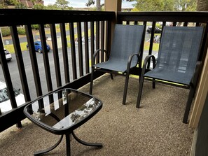 Property grounds - Summer Days - Weeks Still Available!! Book This Two Bedroom Getaway TODAY!! (Hilton Head Island)