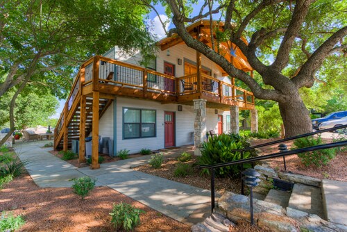 Beautiful Hilltop Villa on 18th fairway