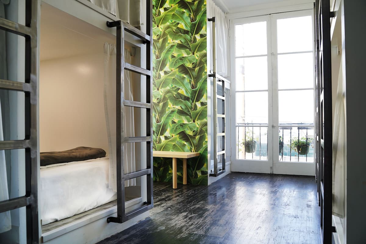 Gemeinsamer Deluxe-Schlafsaal, Gemischter Schlafsaal (12 Beds)