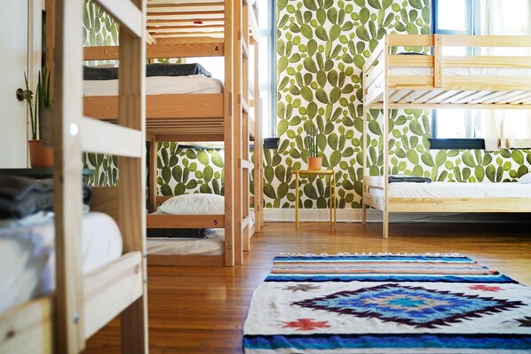 Shared Dormitory, Mixed Dorm (6 Beds) | Soundproofing, iron/ironing board, free WiFi, bed sheets - The Steady (Los Angeles)
