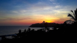 Romantic Double Room, 1 Queen Bed, Sea View, Beachside | Balcony view - Seashore Mirissa (Mirissa)