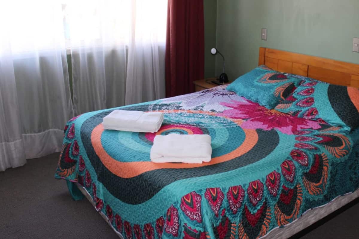 1 habitación, wifi gratis y ropa de cama