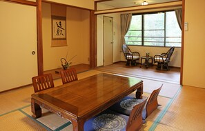 Down comforters, in-room safe, WiFi, bed sheets - Hisaeya Ryokan (Fujioka)
