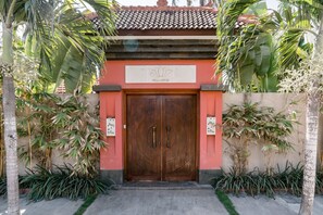 Property entrance - Villa Lotus (Lembongan Island)