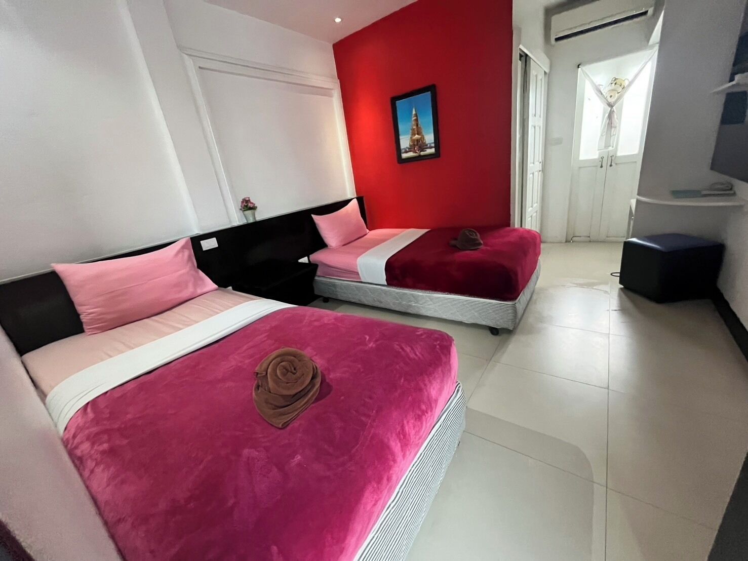 Premium bedding, free WiFi, bed sheets