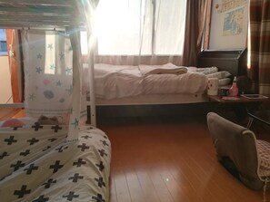 免费 WiFi、床单