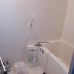Free toiletries, hair dryer, slippers, towels - Credo Sasebo - Hostel (Sasebo)