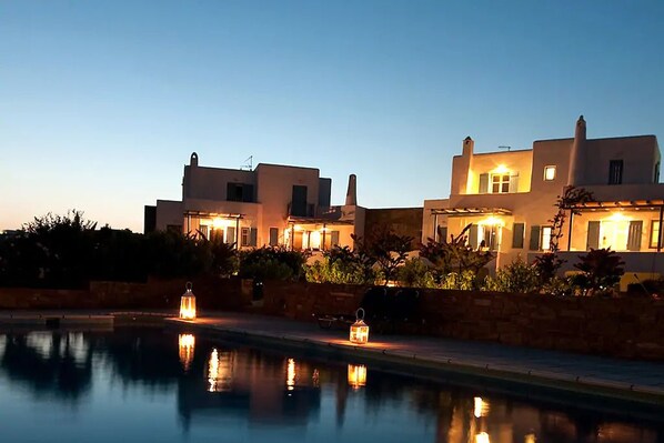 Front of property - evening/night