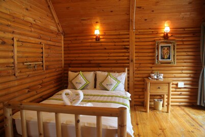 Phu Ninh Lake Resort