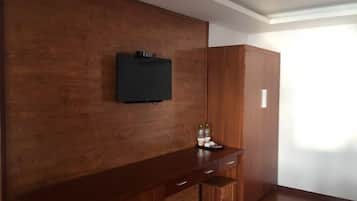 Premium Room | Minibar, free WiFi