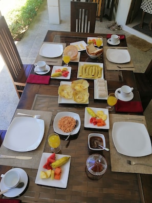 Free breakfast