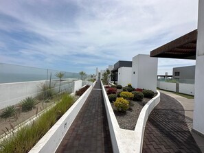 Exclusive Apartment, 3 Bedrooms, Ocean View | Terrace/patio