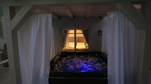 Suite présidentielle | Vue de la chambre