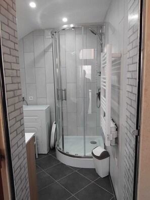 Dusche, Haartrockner
