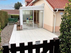 Outdoor dining - Homerez - Charming house in Le Crotoy (Le Crotoy)