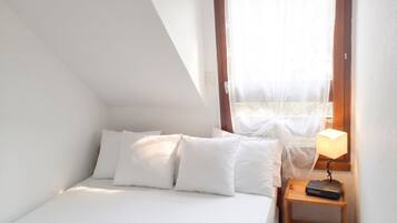 2 slaapkamers, een strijkplank/strijkijzer, gratis wifi