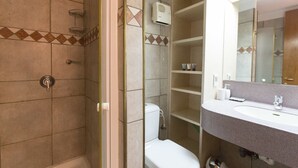 Comfort-Apartment, 2 Schlafzimmer | Badezimmer