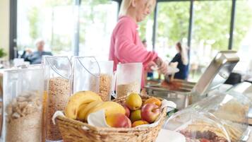 Petit déjeuner composé de spécialités régionales compris tous les jours