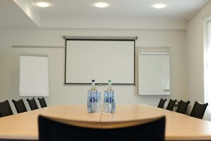 สถานที่จัดงานประชุม