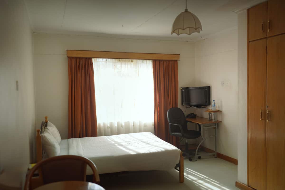 Executive Single Room