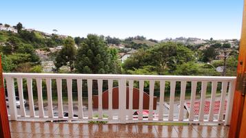 Quarto quádruplo standard, várias camas, para não fumantes | Frigobar, cortinas blackout, quartos à prova de som, berços (sobretaxa)