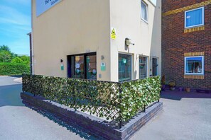 Exterior - the orchard hotel (Quedgeley)