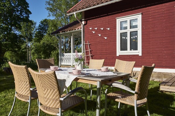 Utendørsservering