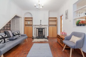 特色独立别墅, 无烟房 | 客厅