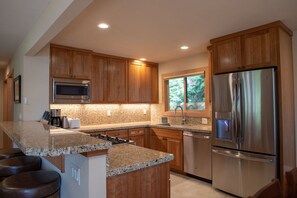 Fridge, microwave, oven, stovetop - Exquisite, fully remodeled lake view home! When only the best will do! (Carnelian Bay)
