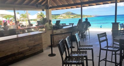 Your Perfect Beachfront Condo in Paradise - Sapphire Beach